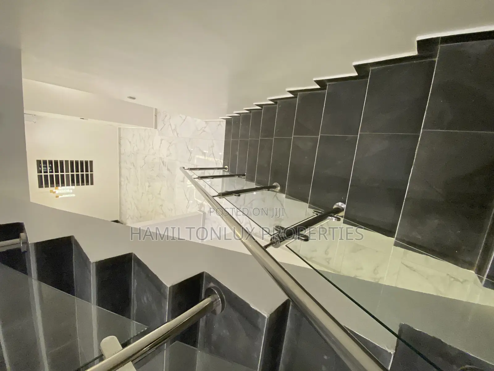 4bdrm Mansion in East Legon Hills for sale