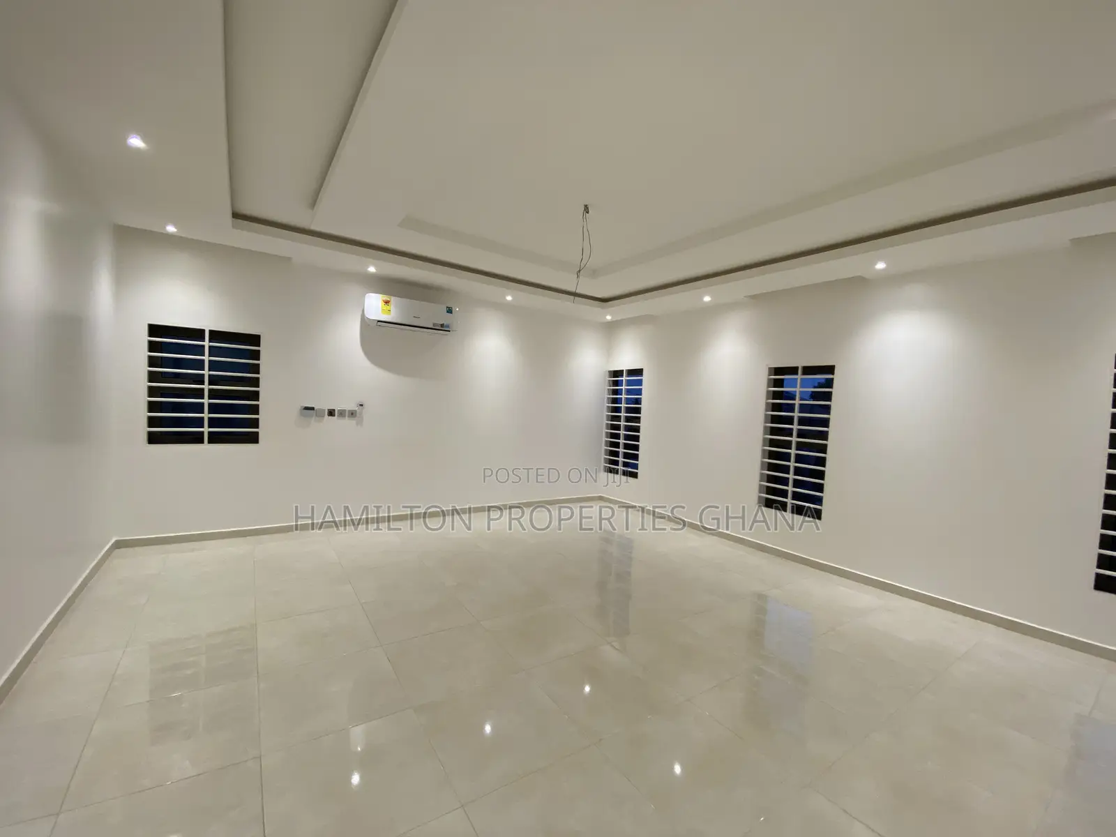 4bdrm Mansion in East Legon Hills for sale