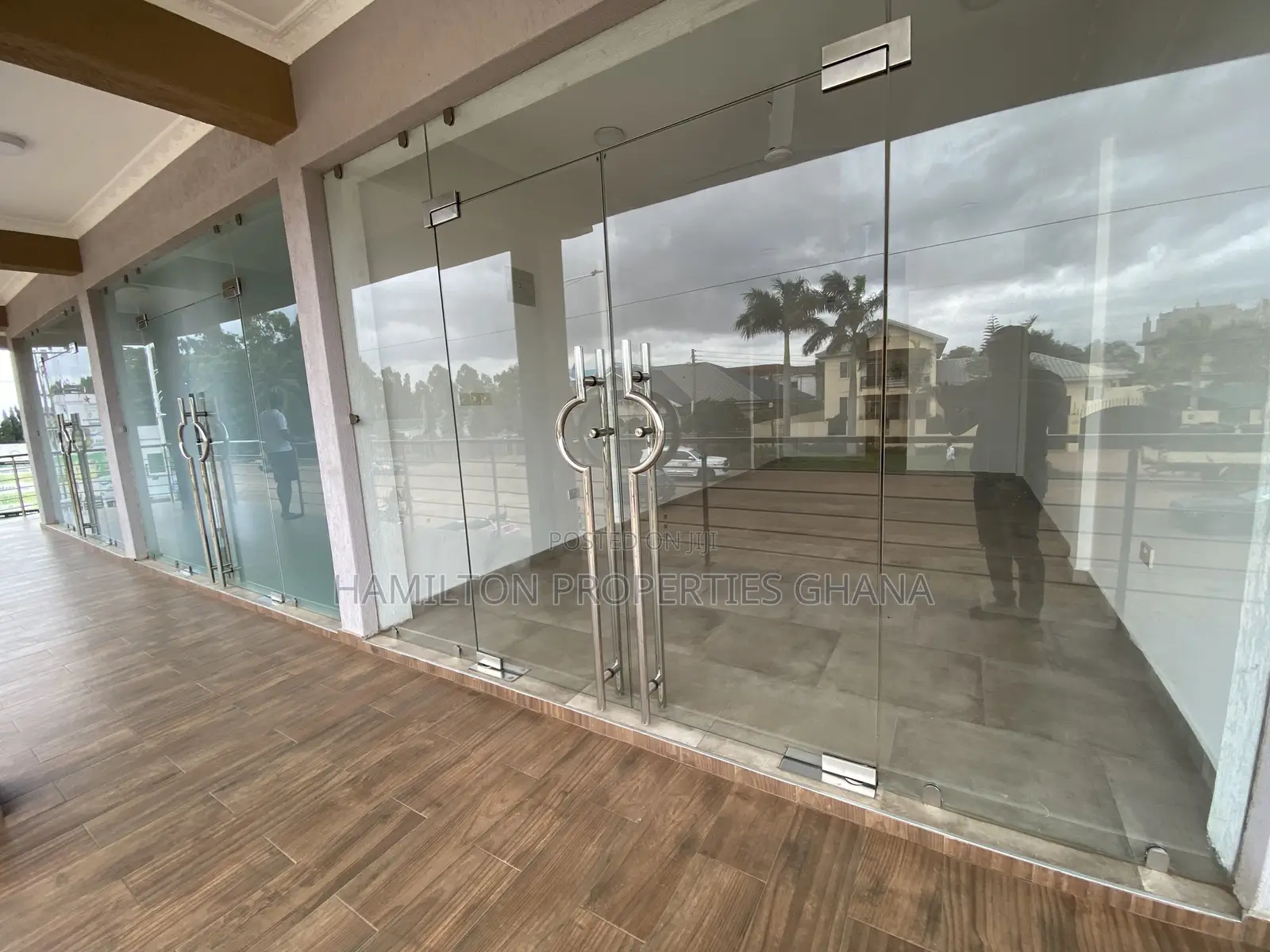 Shop for Rent in East Legon