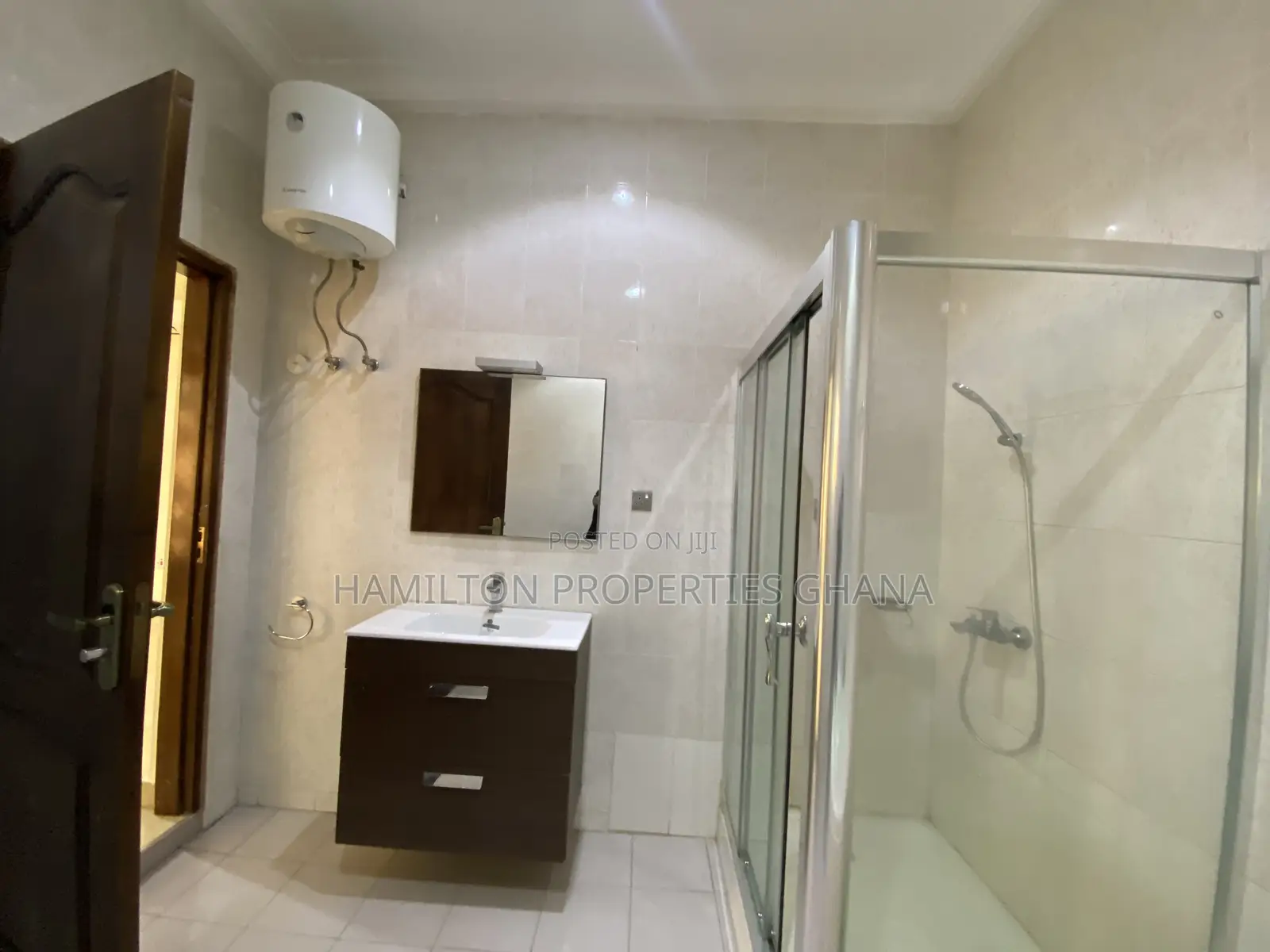 3bdrm House in Trassaco Villa, Adjiriganor for rent