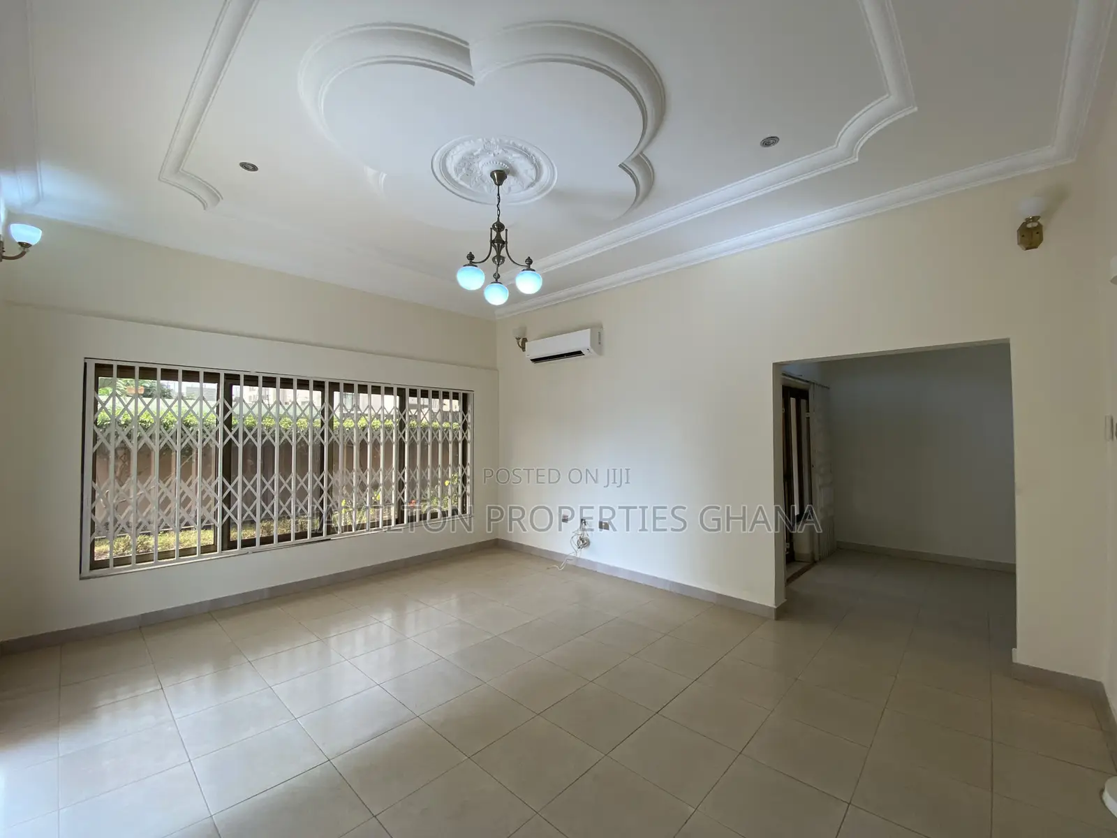 3bdrm House in Trassaco Villa, Adjiriganor for rent