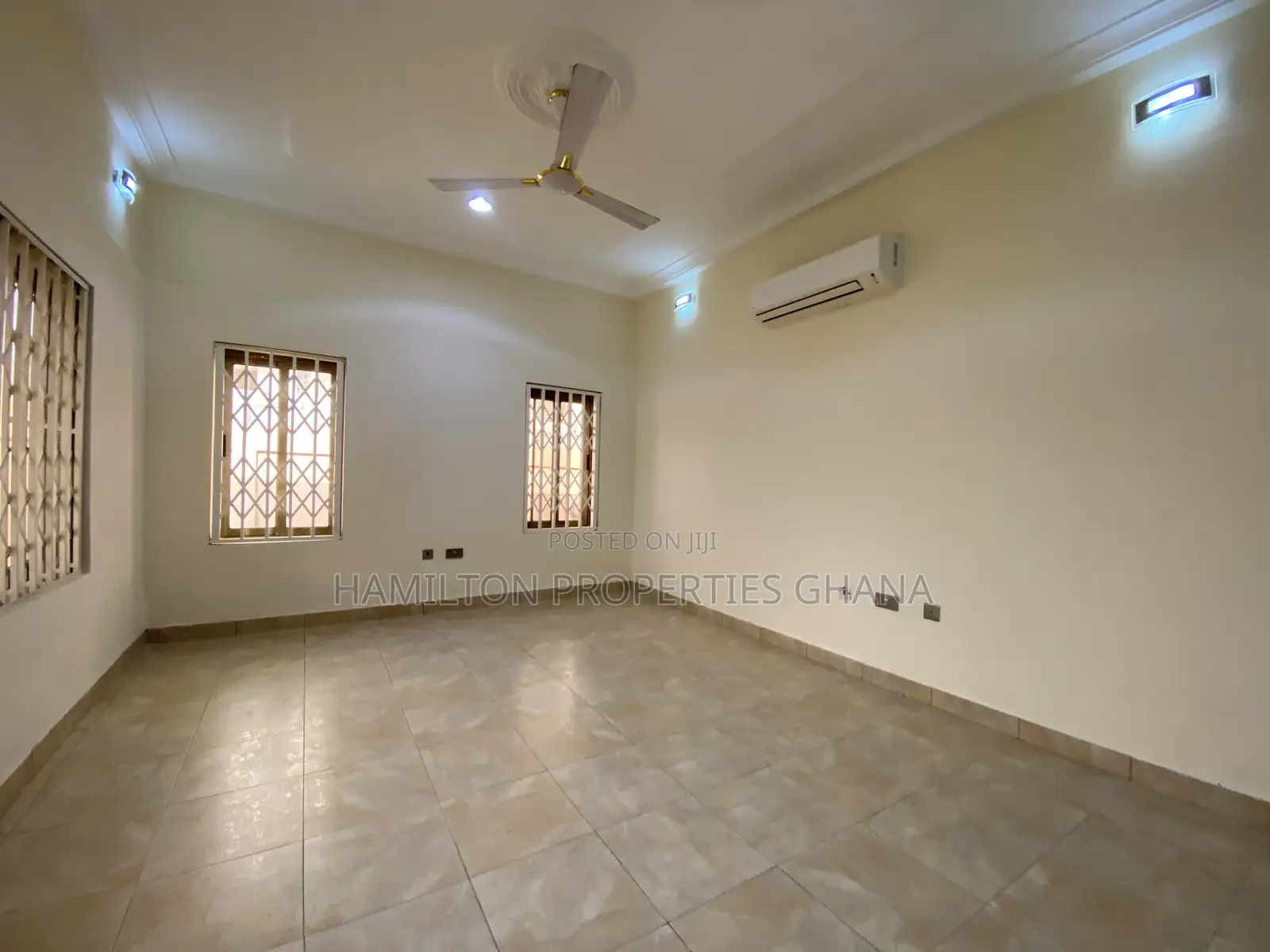 3bdrm House in Trassaco Villa, Adjiriganor for rent