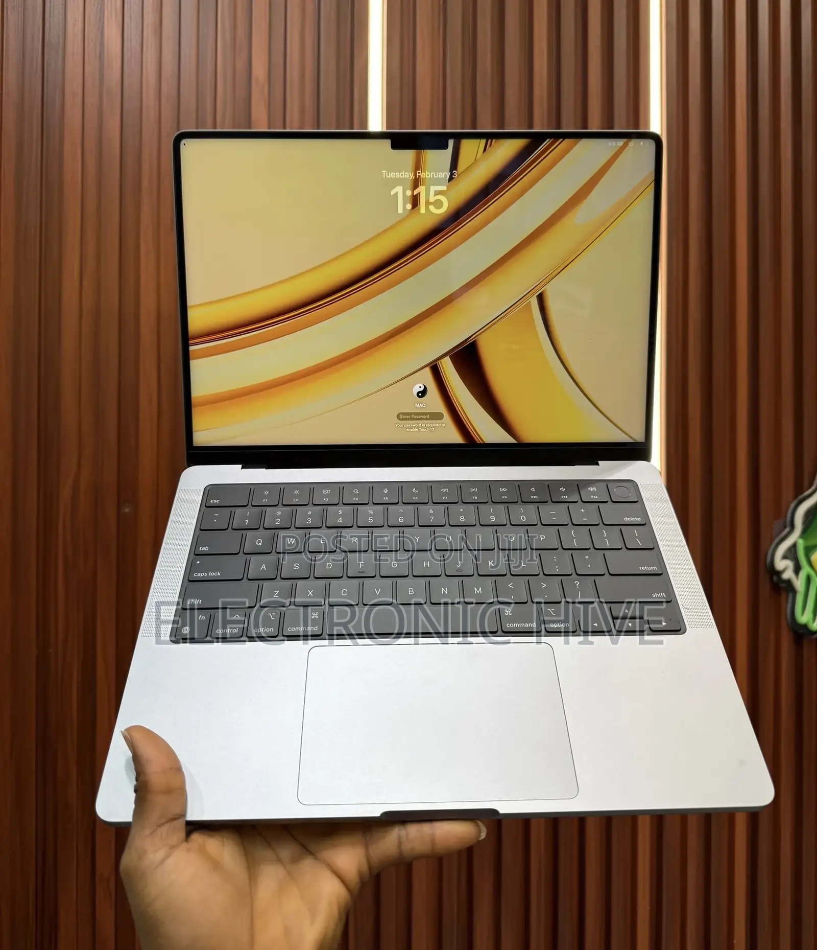 Laptop Apple MacBook Pro 2024 M3 14-Inch 8GB SSD 512GB