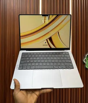 Laptop Apple MacBook Pro 2024 M3 14-Inch 8GB SSD 512GB