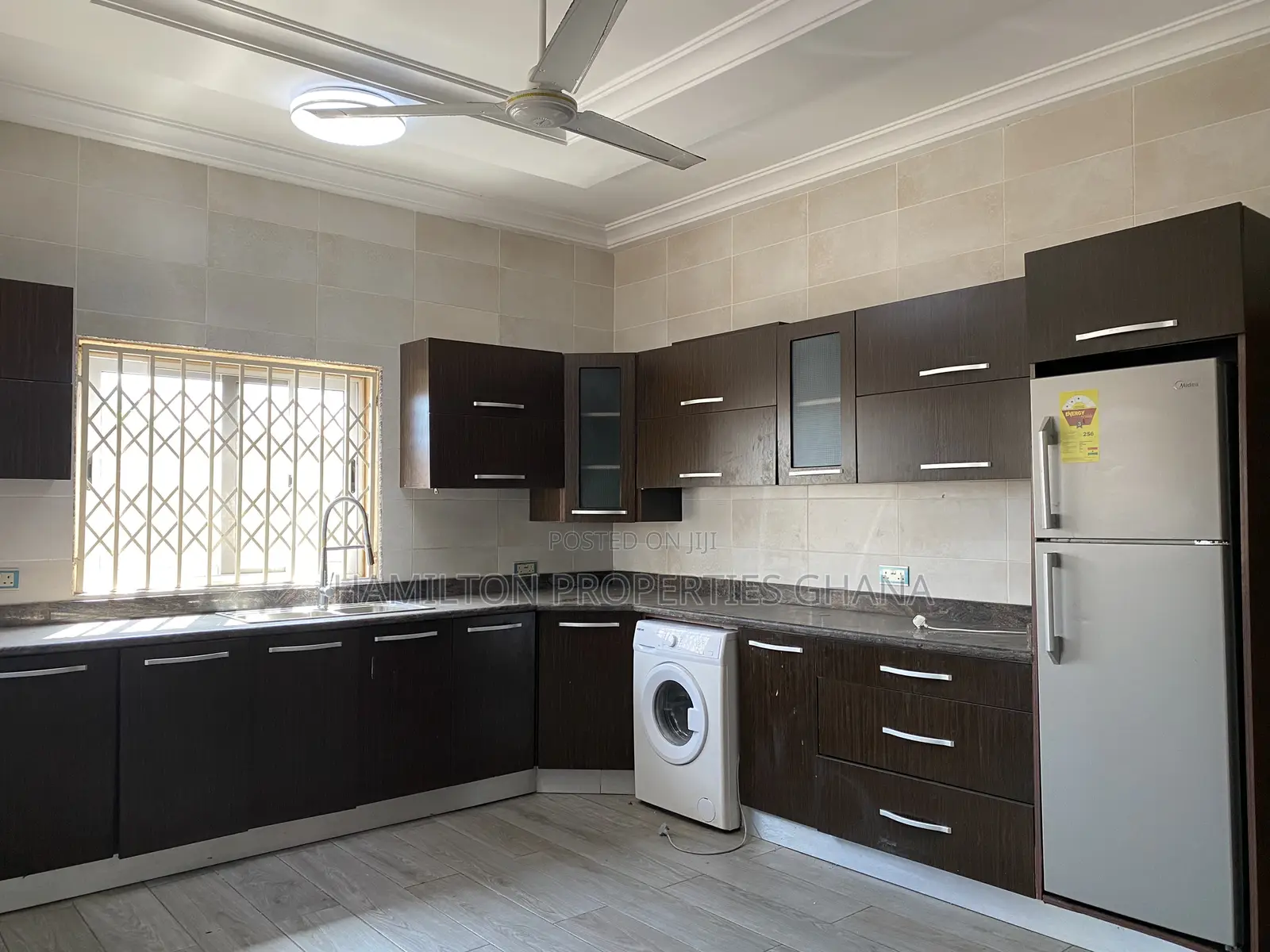 Furnished 2bdrm Apartment in American House, East Legon for rent