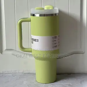 Stanley the Quencher H20 Cup 40 Oz