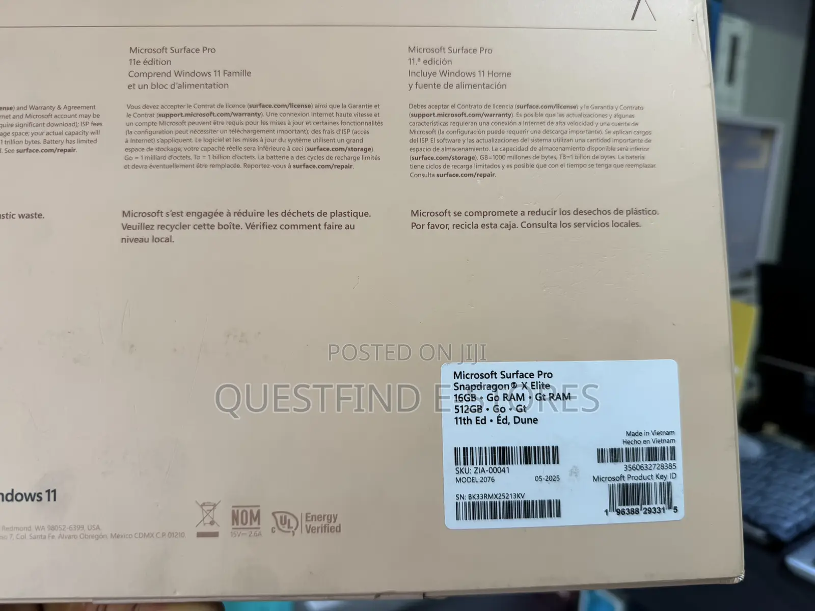 New Microsoft Surface Pro 11th Edition, a Copilot+ PC 16GB SSD 512GB