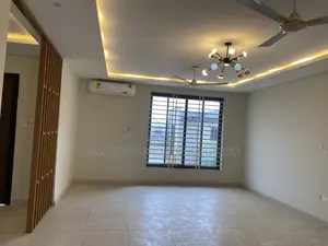 4bdrm Mansion in Lakeside Estates for rent