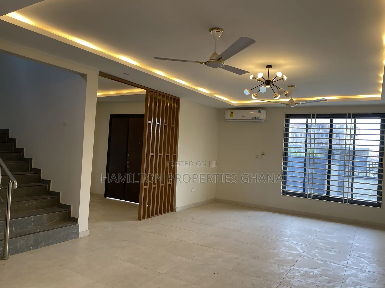 4bdrm Mansion in Lakeside Estates for rent