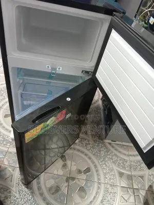 Table Top Double Door Westpool 80l Top Freezer Fridge