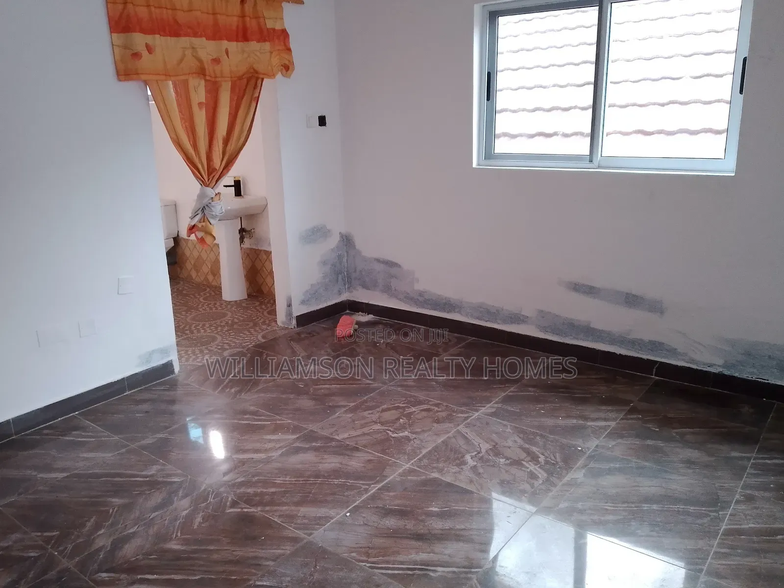 1bdrm Apartment in Community 18 Road, Spintex for rent