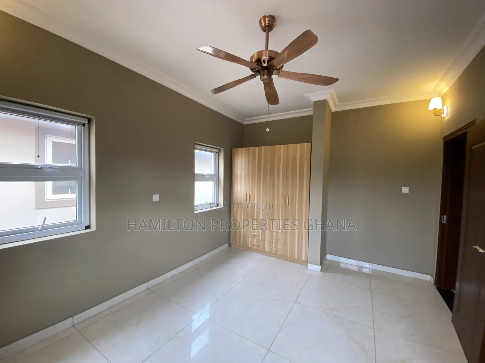 4bdrm House in East Legon Apricot for sale