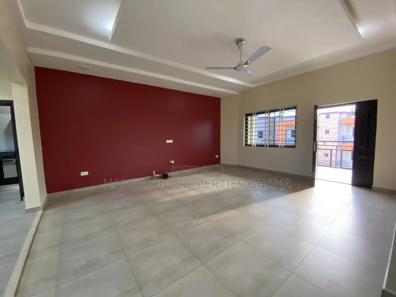 3bdrm Apartment in School Junction for rent