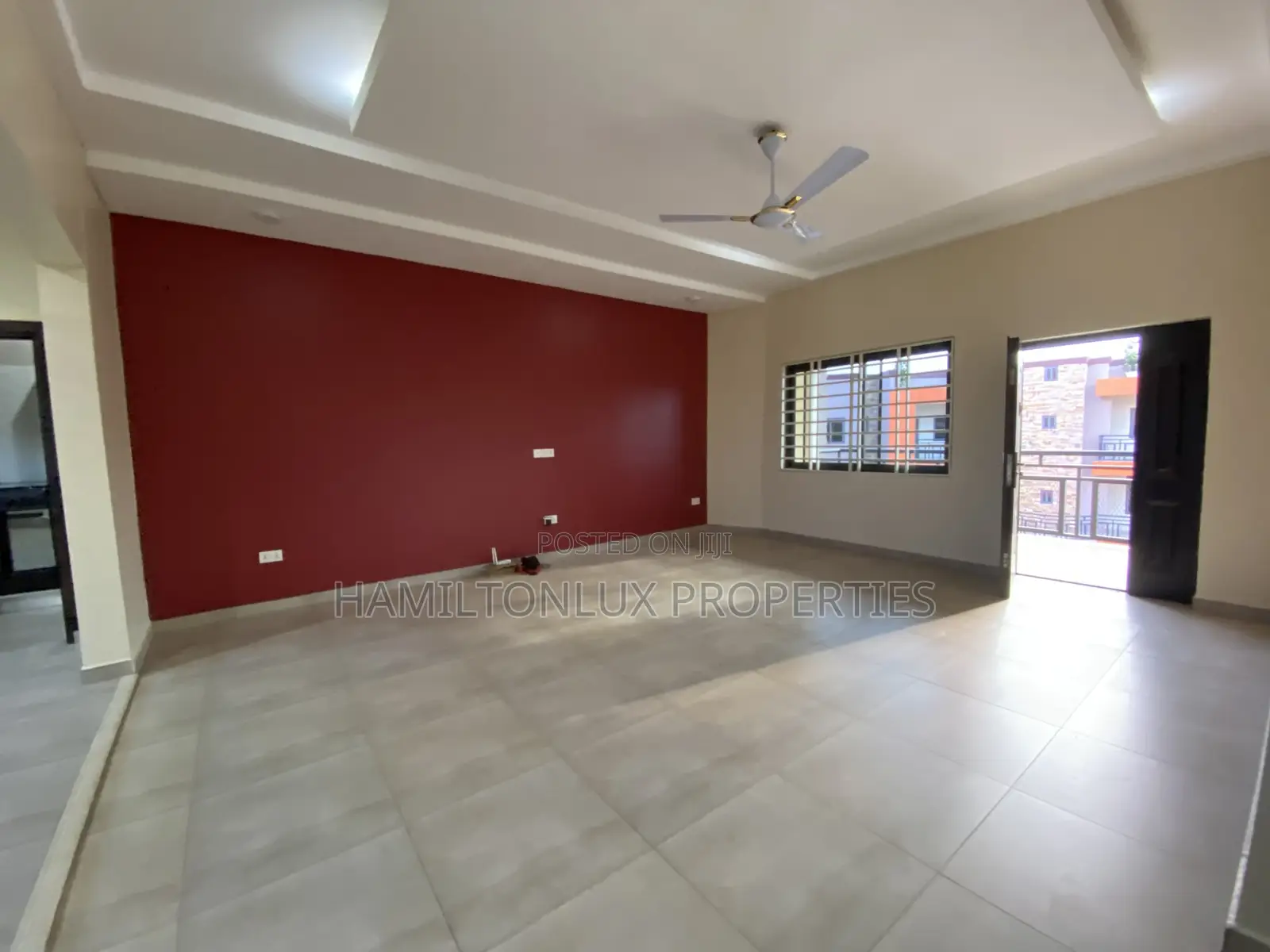 3bdrm Apartment in School Junction for rent