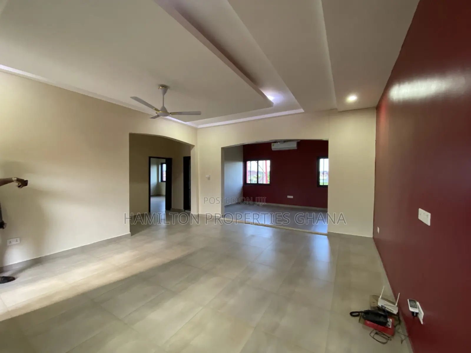 3bdrm Apartment in School Junction for rent