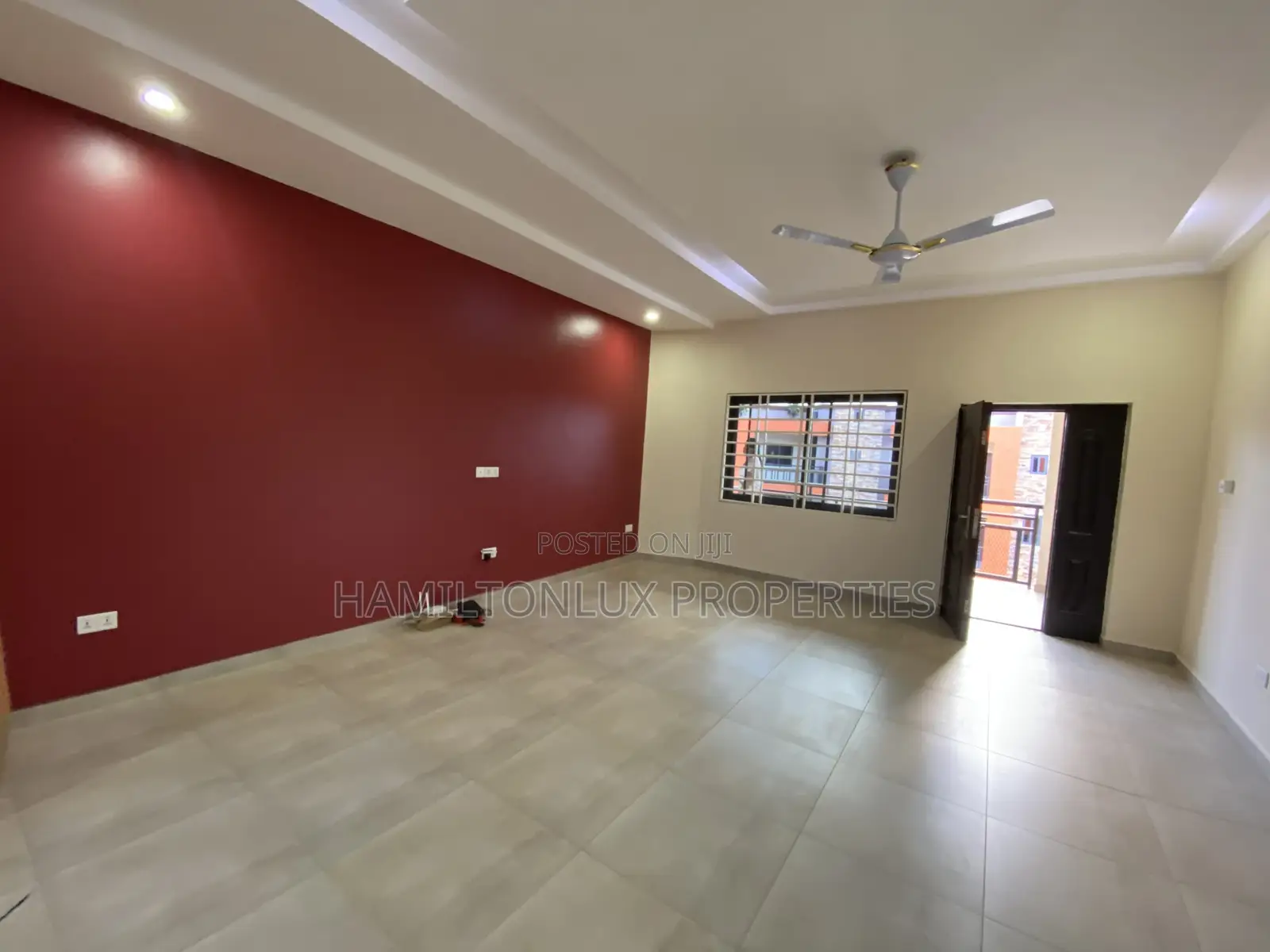 3bdrm Apartment in School Junction for rent