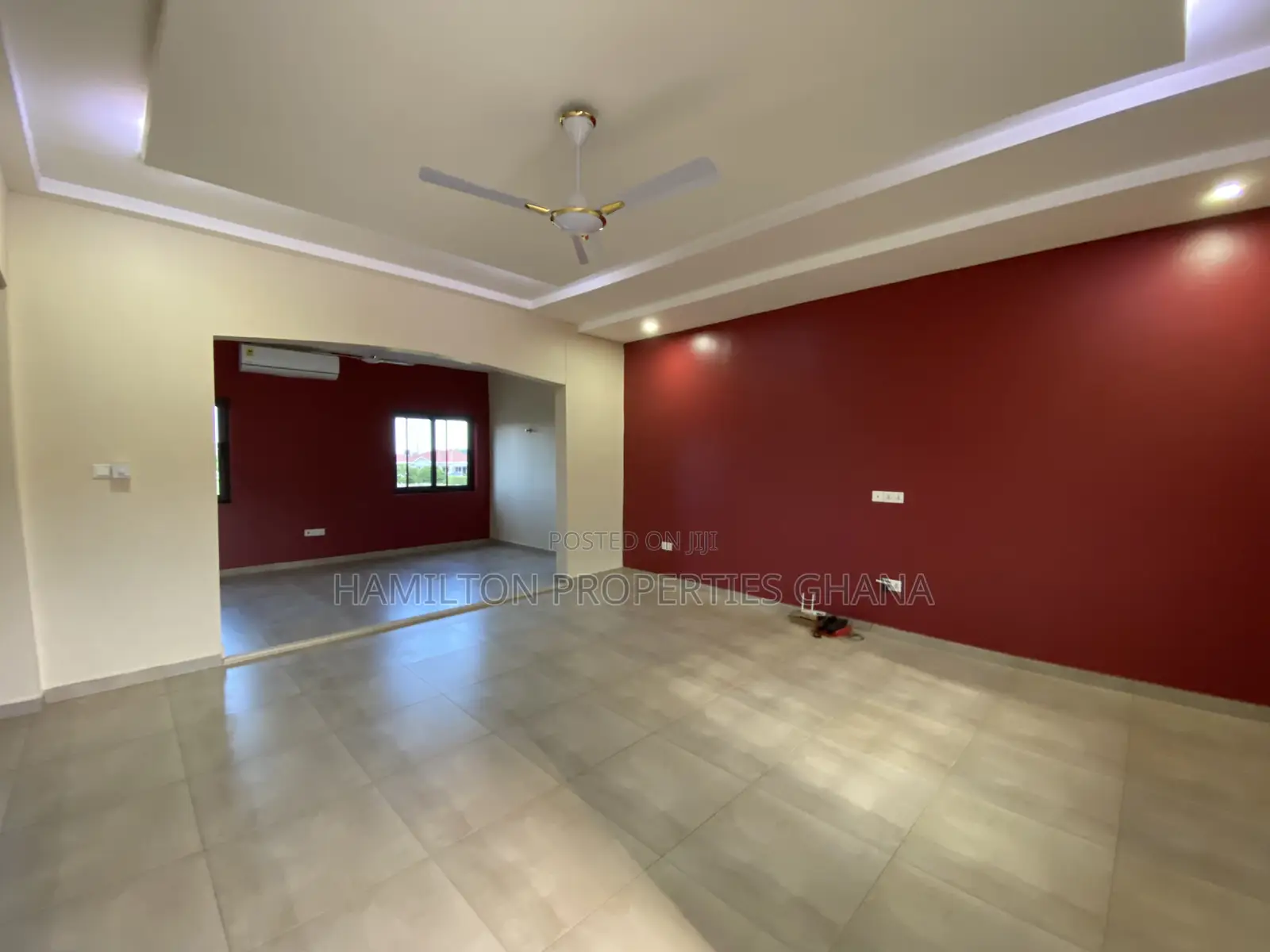 3bdrm Apartment in School Junction for rent
