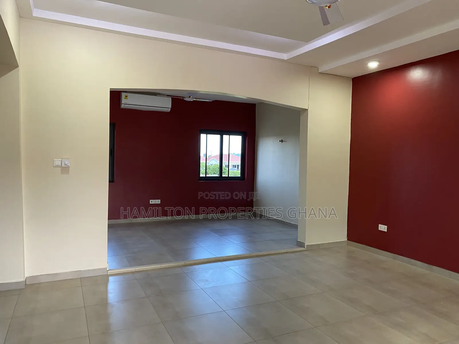 3bdrm Apartment in School Junction for rent