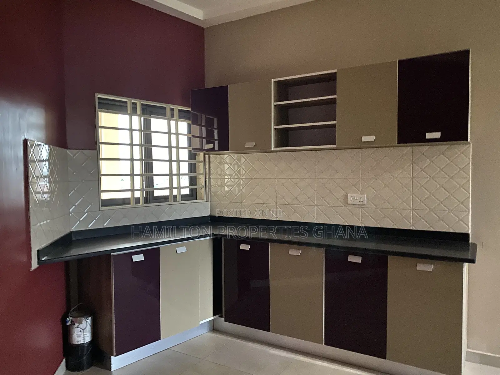 3bdrm Apartment in School Junction for rent