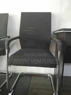 Visitor's Chair( High Qualityfoam)