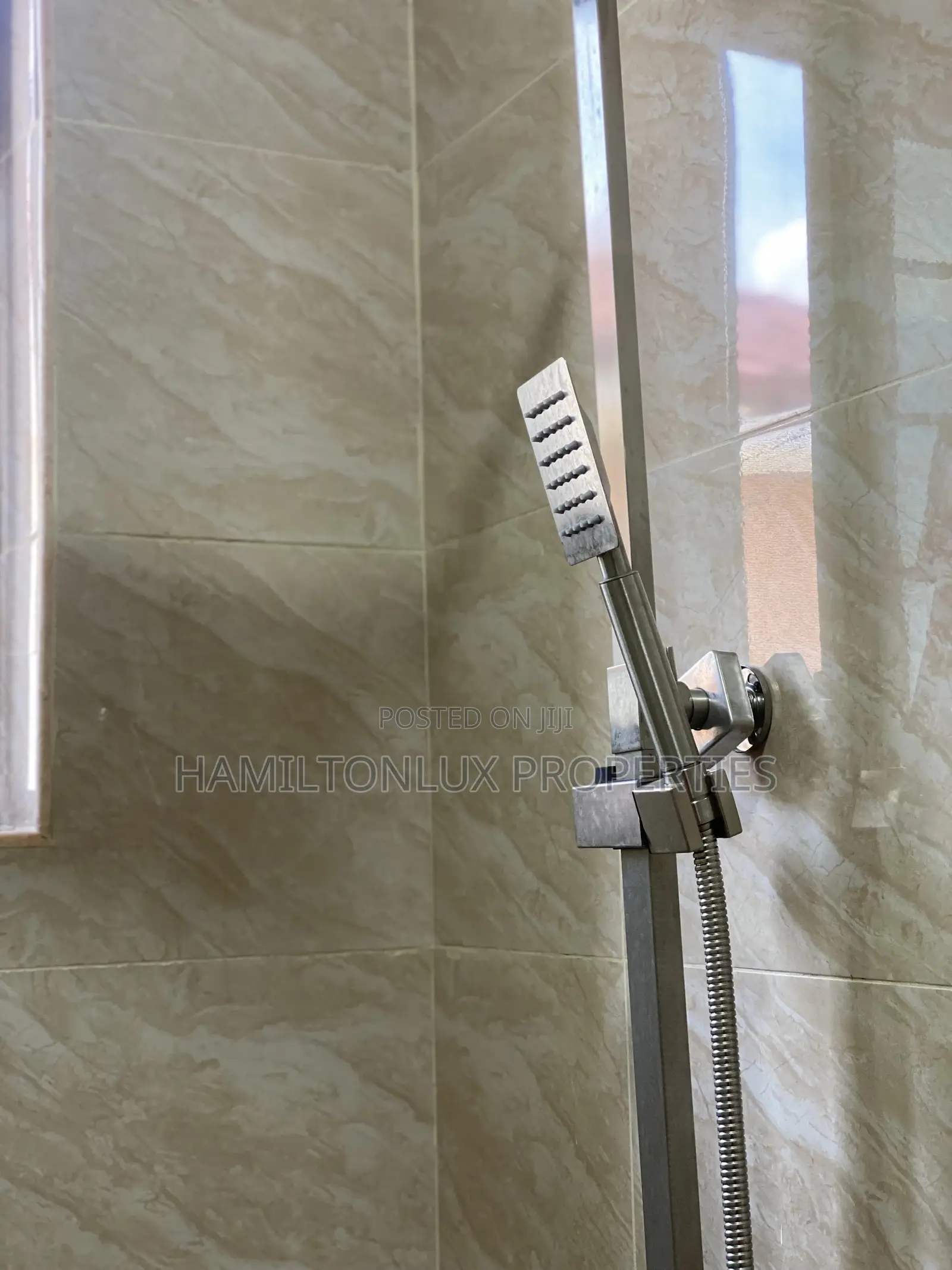 2bdrm Apartment in East Legon Boundary for rent
