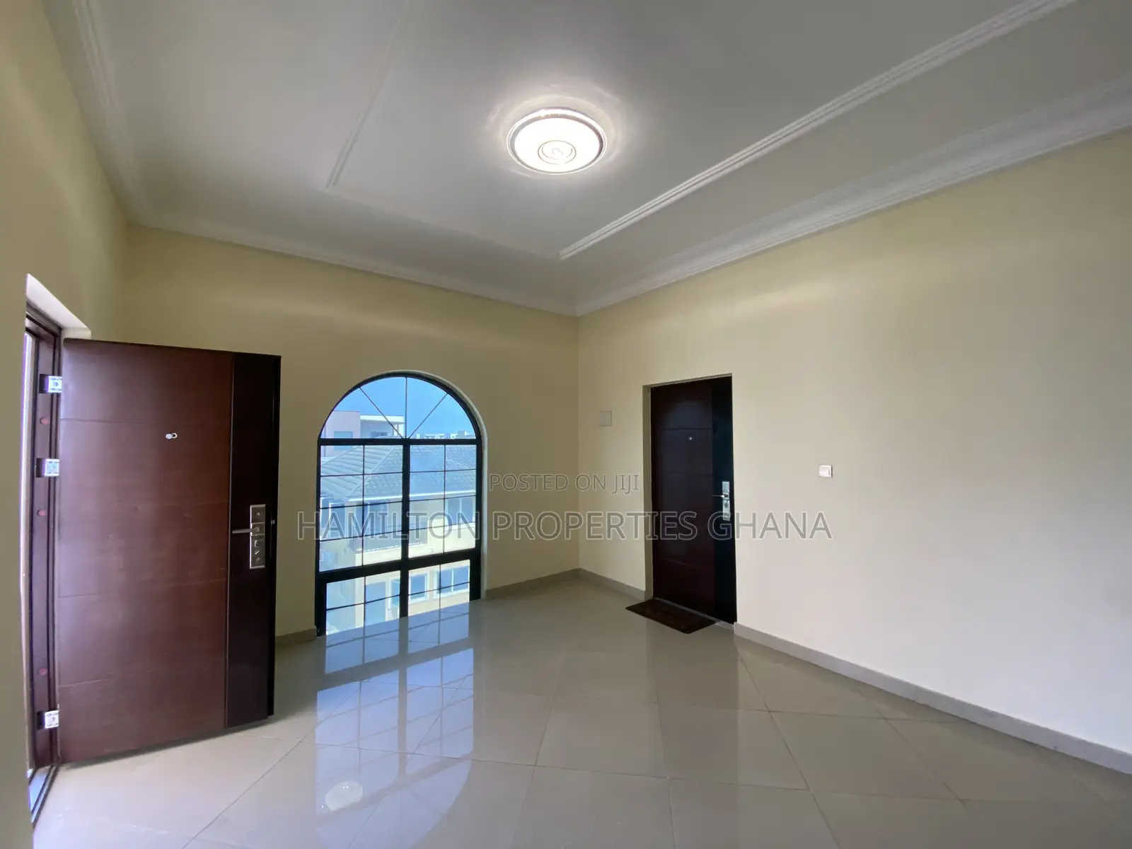 2bdrm Apartment in East Legon Boundary for rent