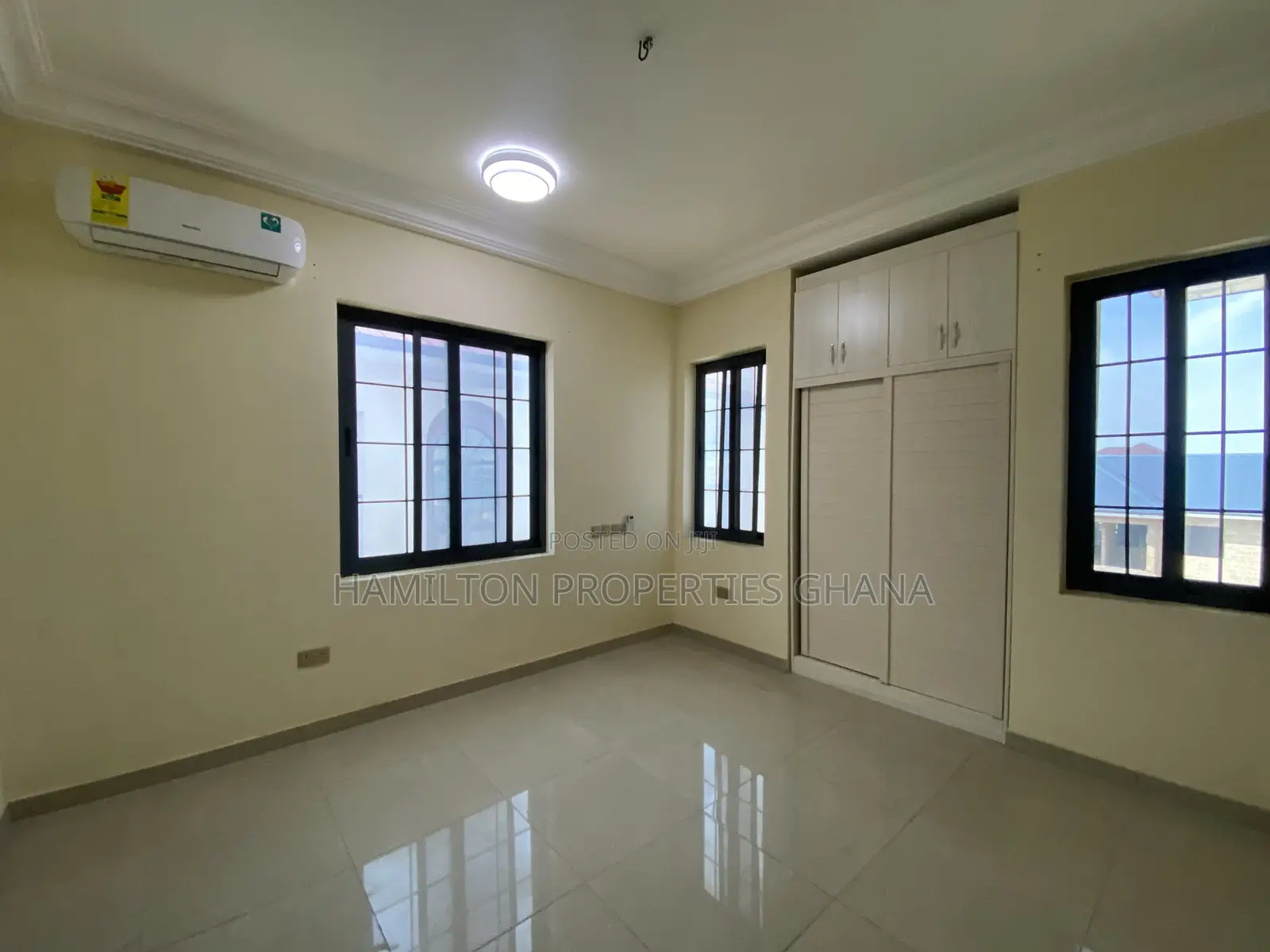 2bdrm Apartment in East Legon Boundary for rent