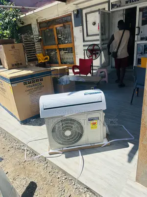 Lovely New White Nasco 1.5hp Split R410 Gas