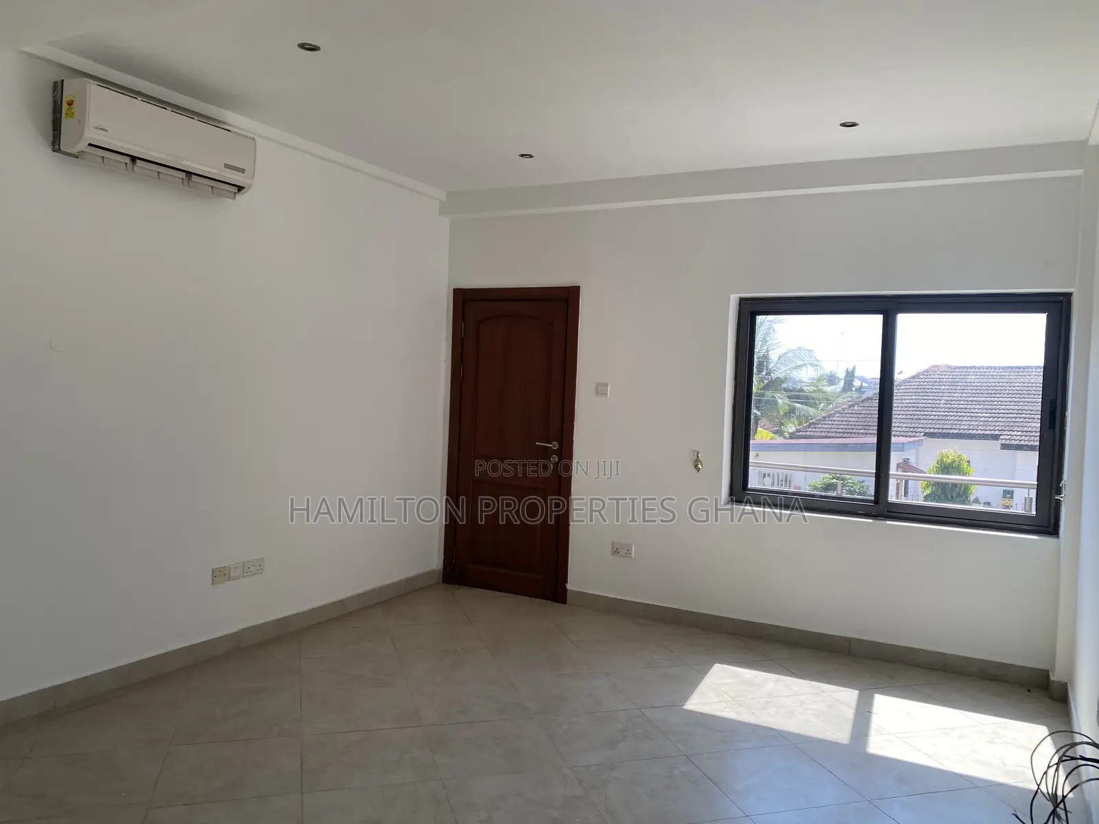 3bdrm Townhouse / Terrace in East Legon Prime for rent