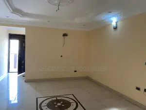 3bdrm Apartment in Papas Pizza, East Legon for rent