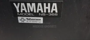 Yamaha Ns-366 Speakers