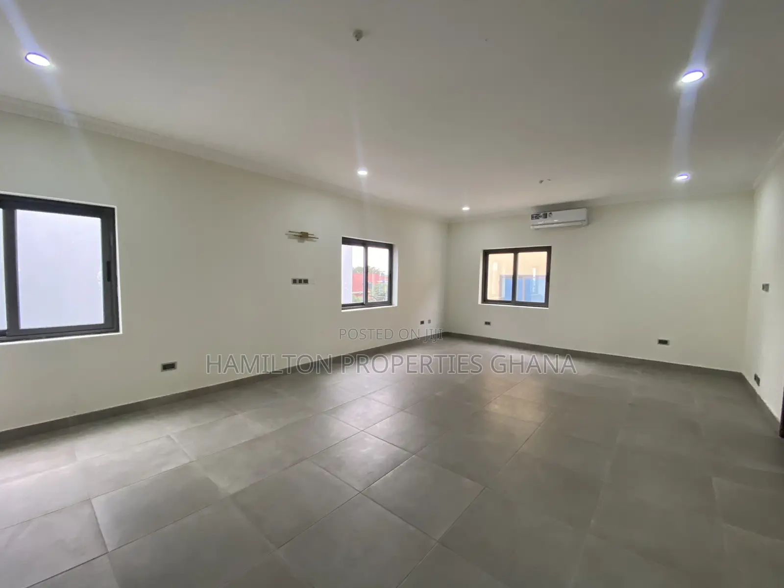 2 Storey 6 Bedroom Office Complex East Legon
