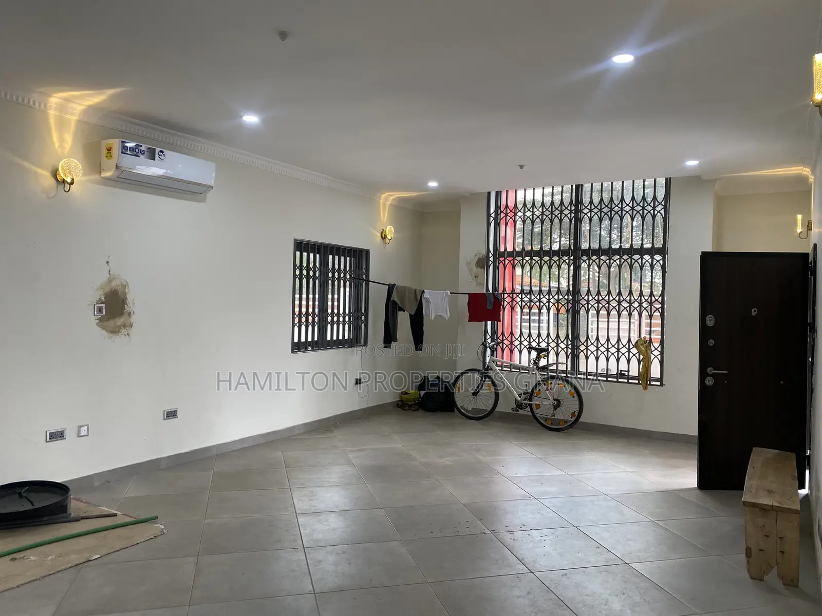 2 Storey 6 Bedroom Office Complex East Legon
