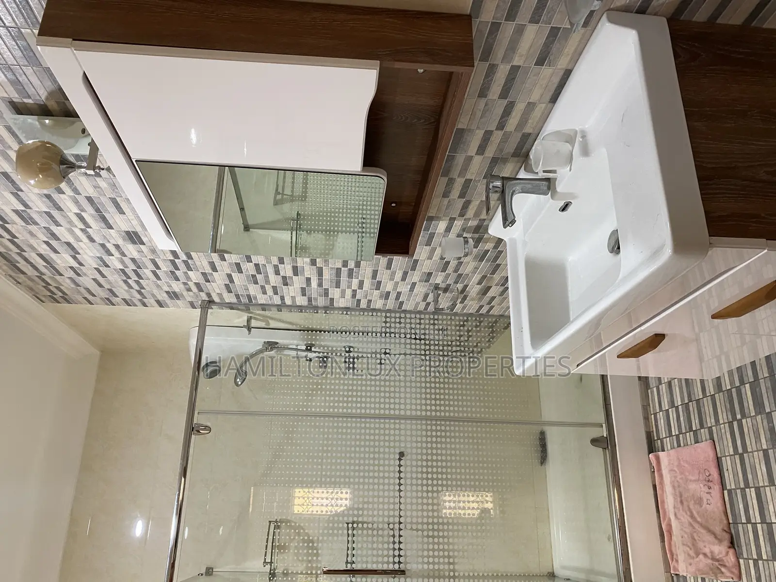 3bdrm Apartment in French School, East Legon for rent