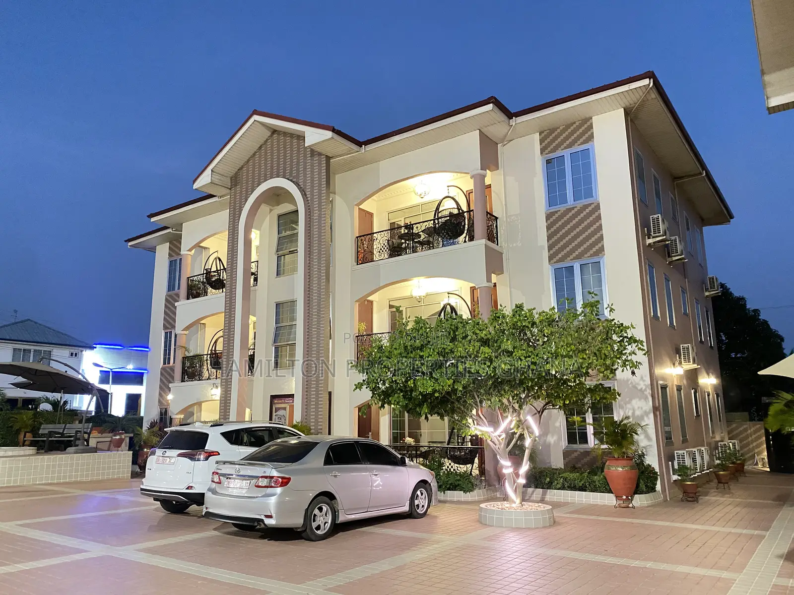 Furnished 2bdrm Apartment in Adjiringanor, East Legon for rent