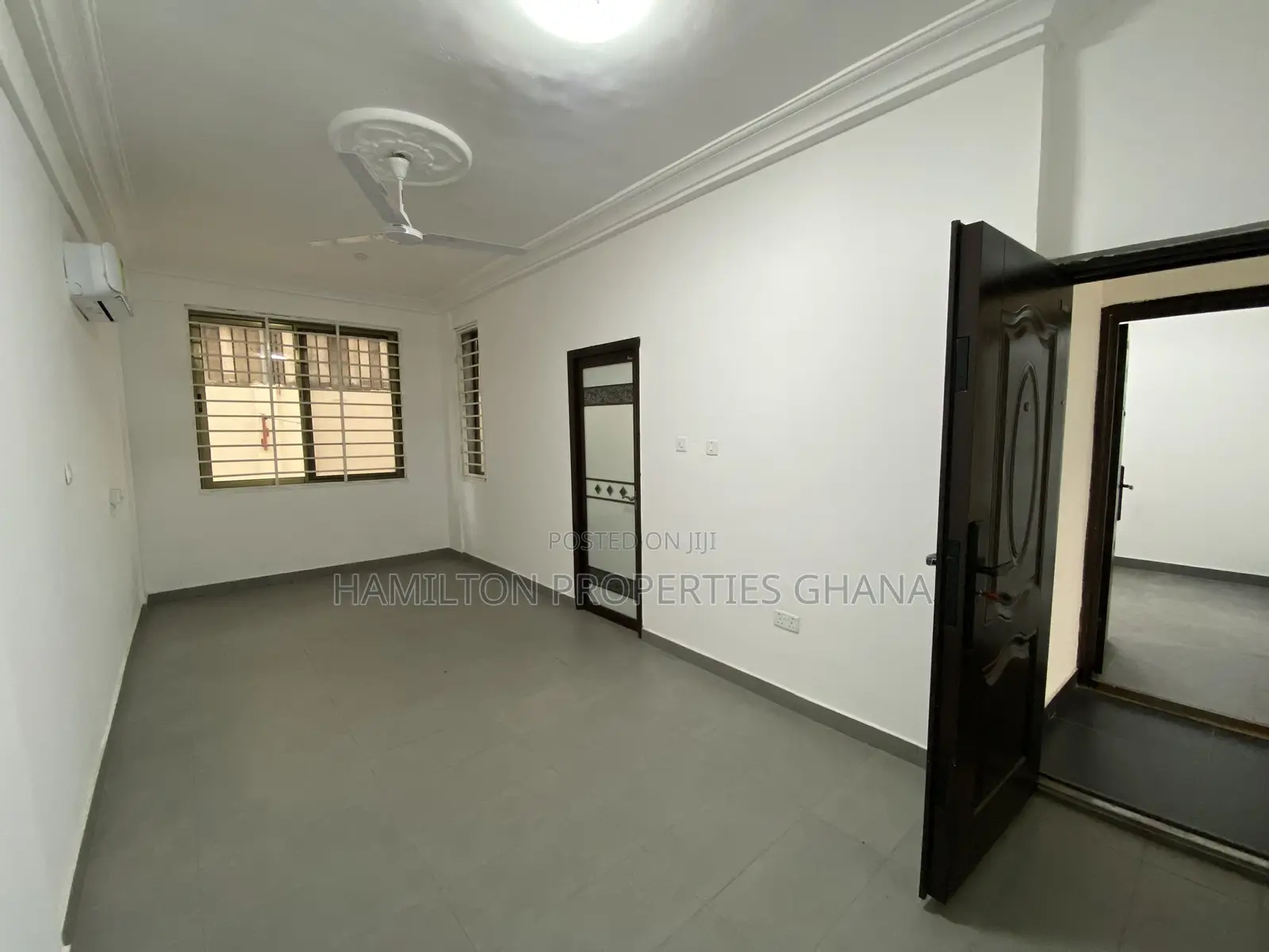 3bdrm Apartment in Lagos Avenue, East Legon for rent