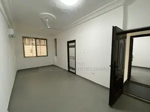 3bdrm Apartment in Lagos Avenue, East Legon for rent