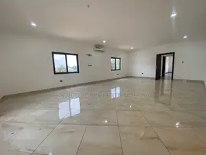 5bdrm Mansion in East Legon Bvld 4 for rent