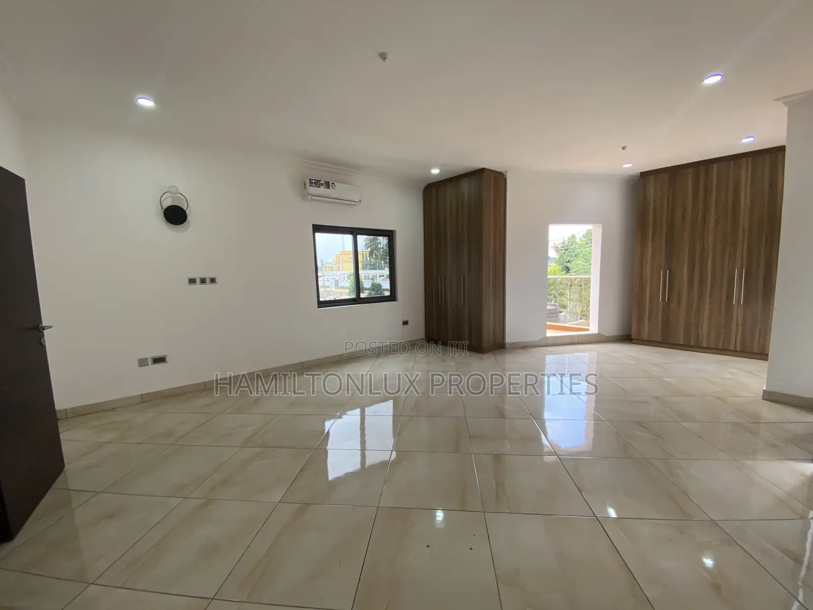 5bdrm Mansion in East Legon Bvld 4 for rent