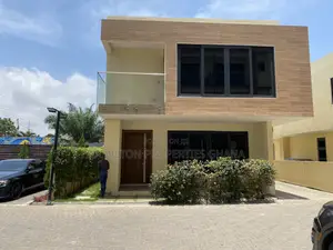 3bdrm Townhouse / Terrace in Lagos Avenue, East Legon for rent