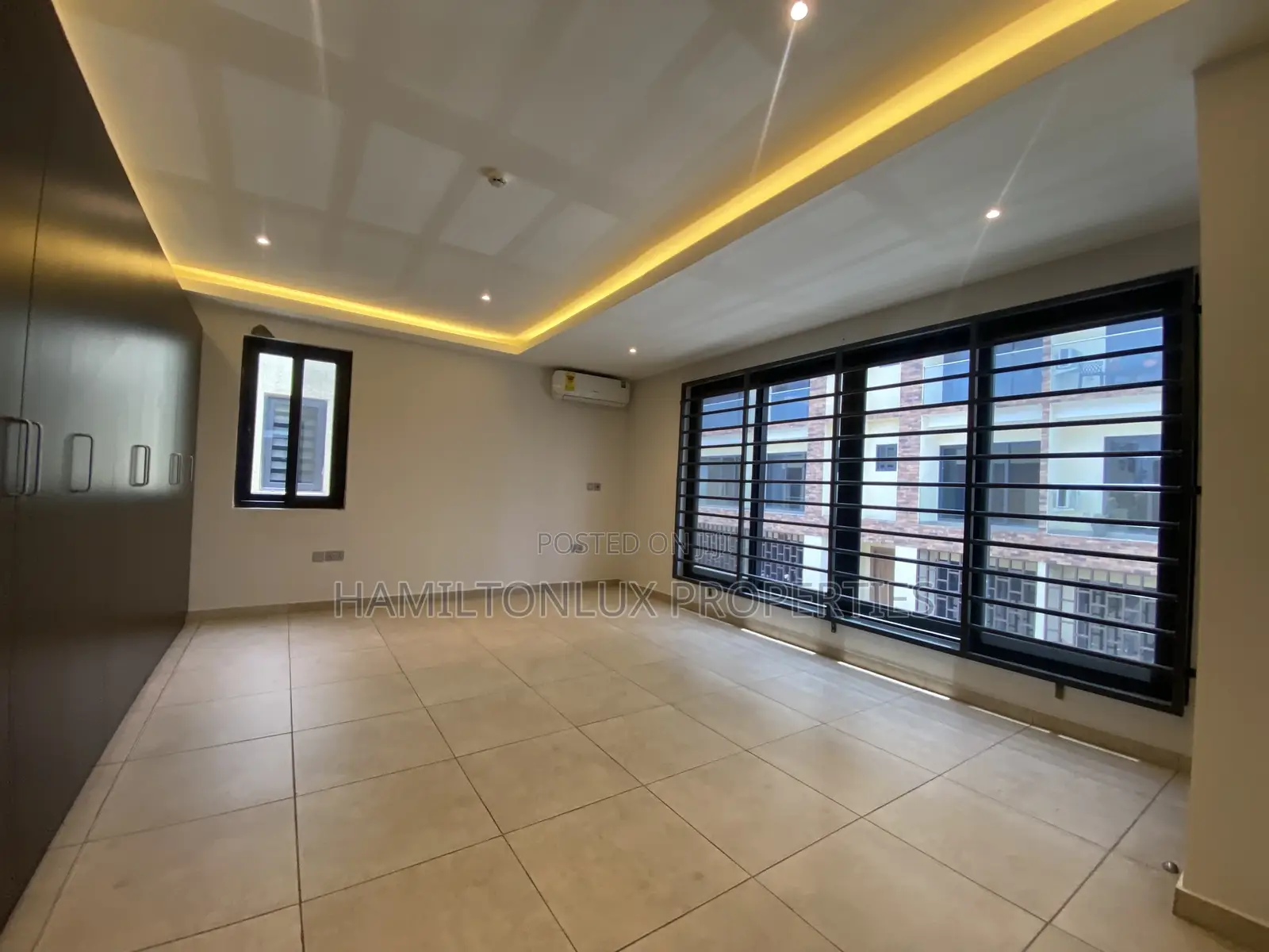 3bdrm Townhouse / Terrace in Lagos Avenue, East Legon for rent