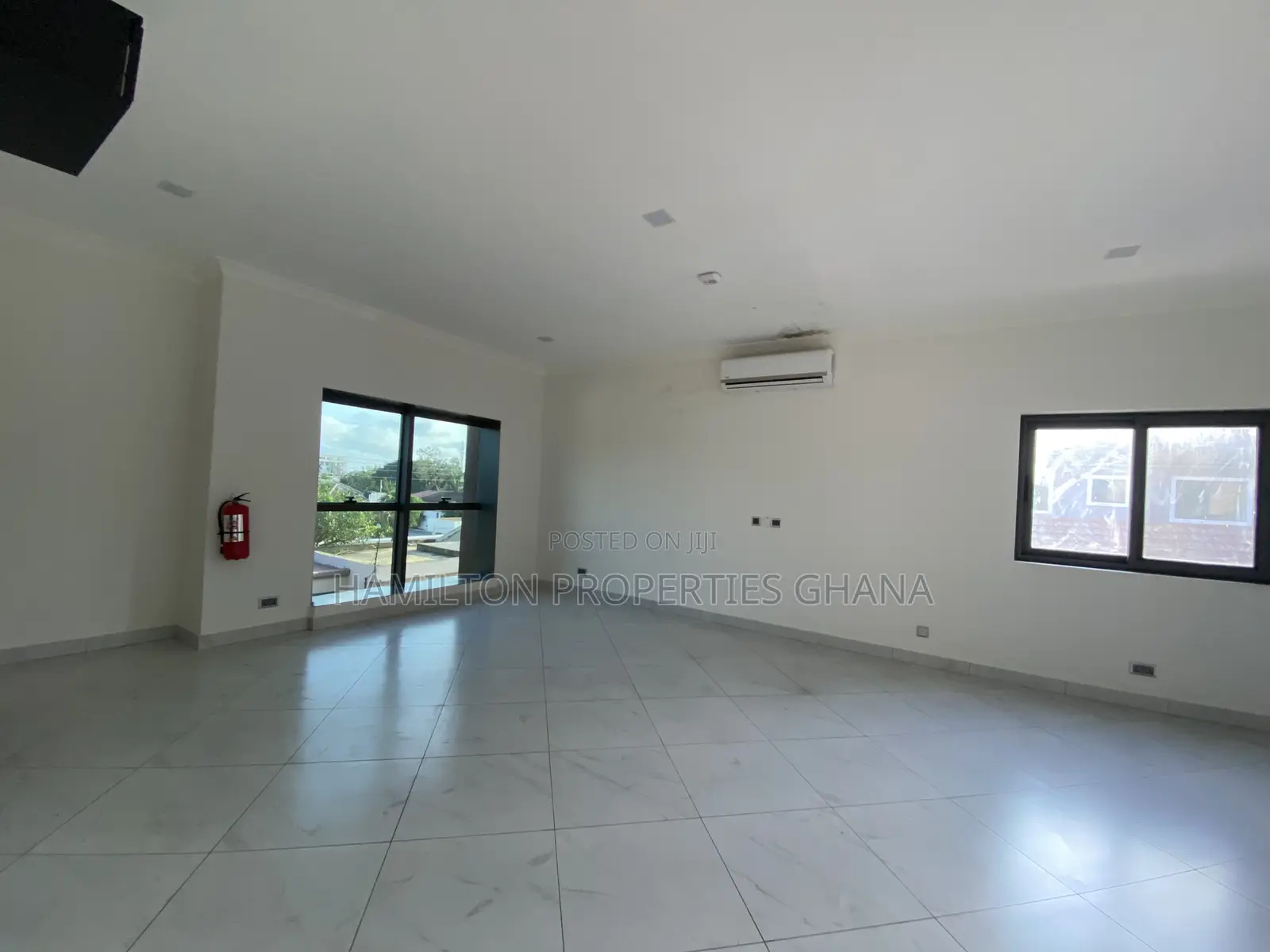 5bdrm Mansion in East Legon, Ghana Link Area for rent