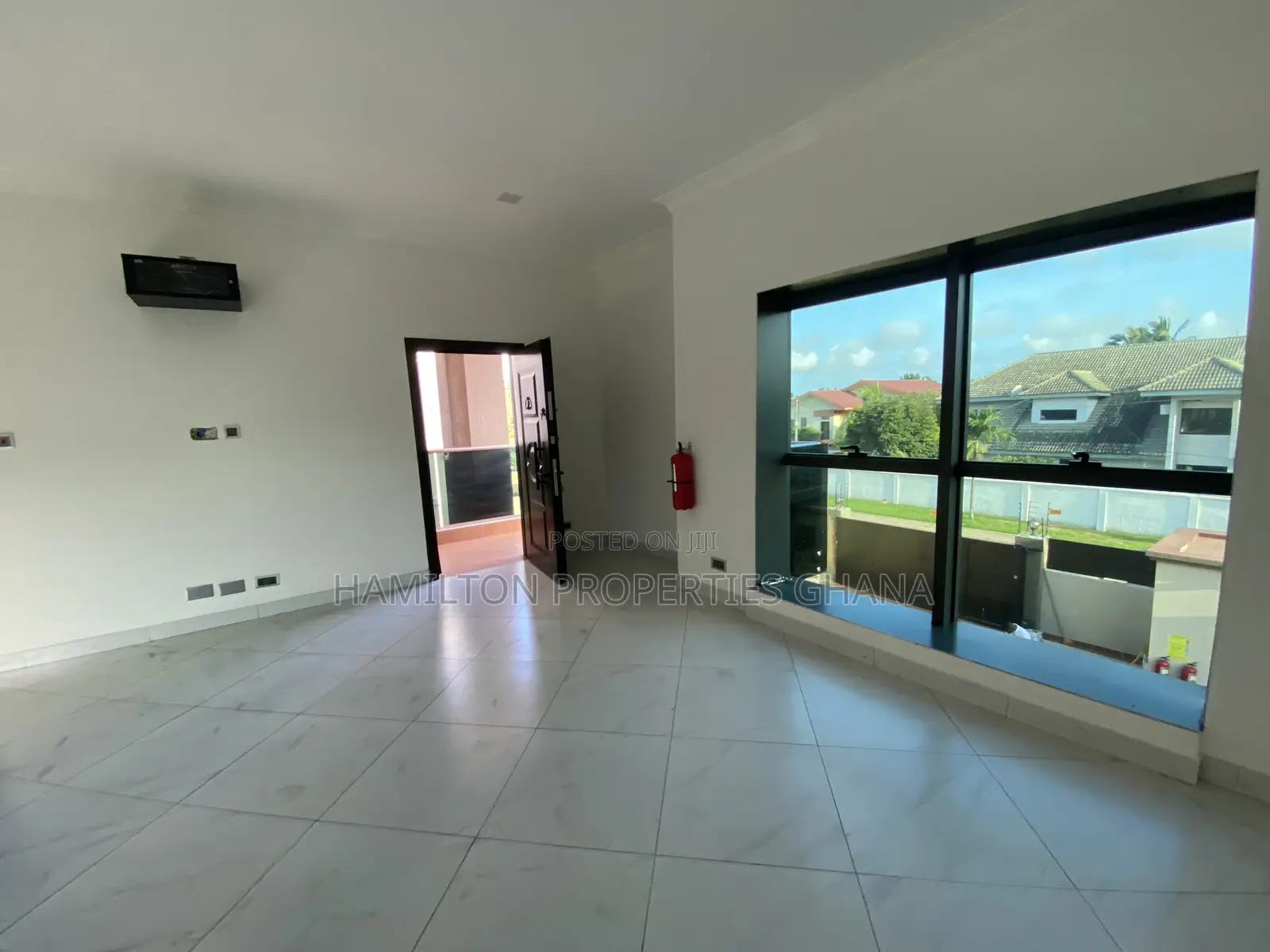 5bdrm Mansion in East Legon, Ghana Link Area for rent