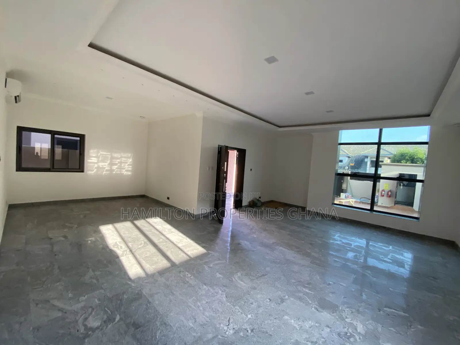 5bdrm Mansion in East Legon, Ghana Link Area for rent