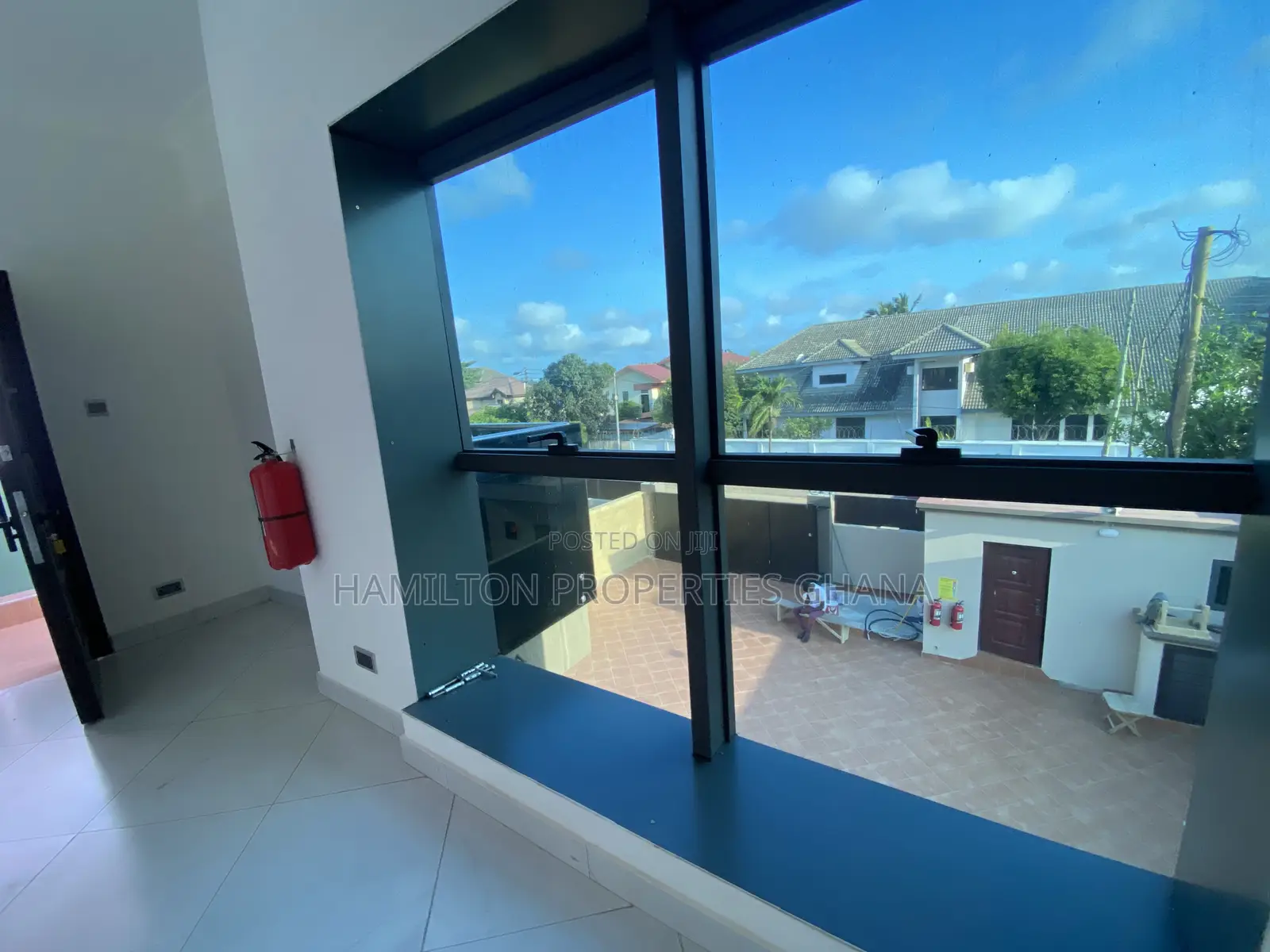 5bdrm Mansion in East Legon, Ghana Link Area for rent