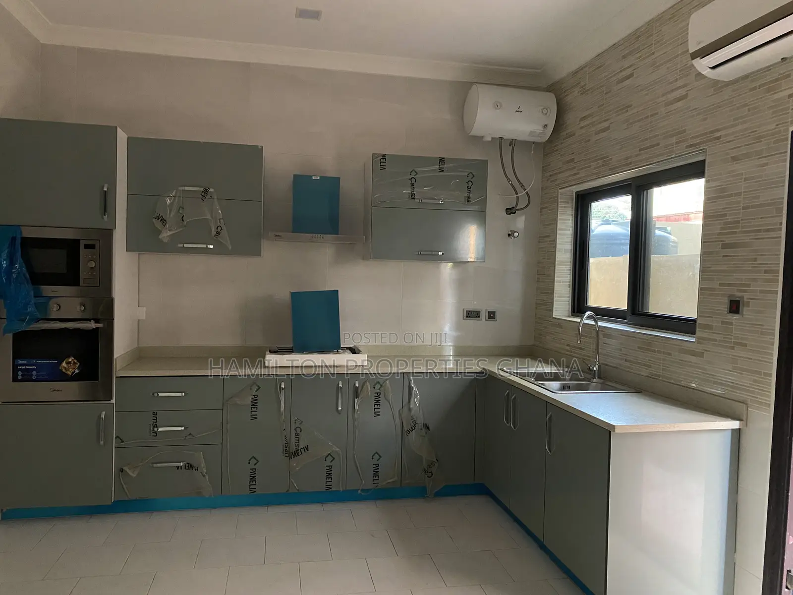 5bdrm Mansion in East Legon, Ghana Link Area for rent