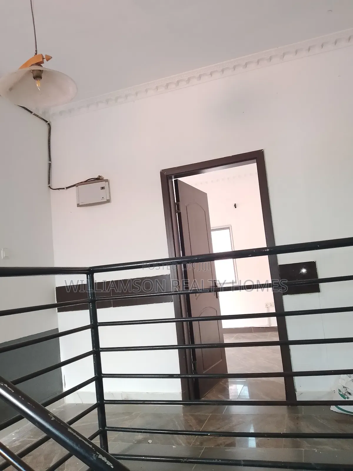 1bdrm Apartment in Community 18 Road, Spintex for rent