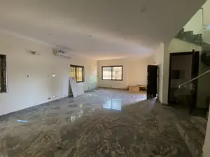 5bdrm Mansion in East Legon, Boundary Road Area for rent