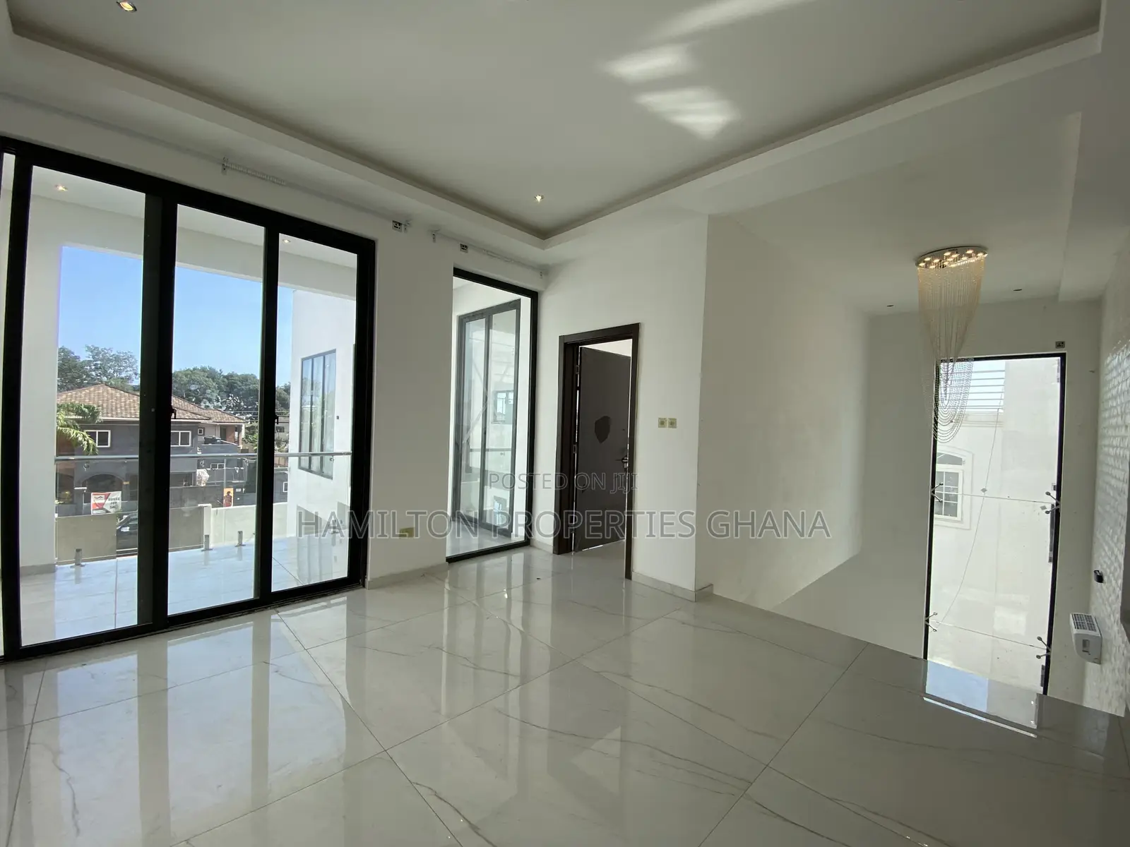 4bdrm Mansion in East Legon 69, Adjiriganor for sale