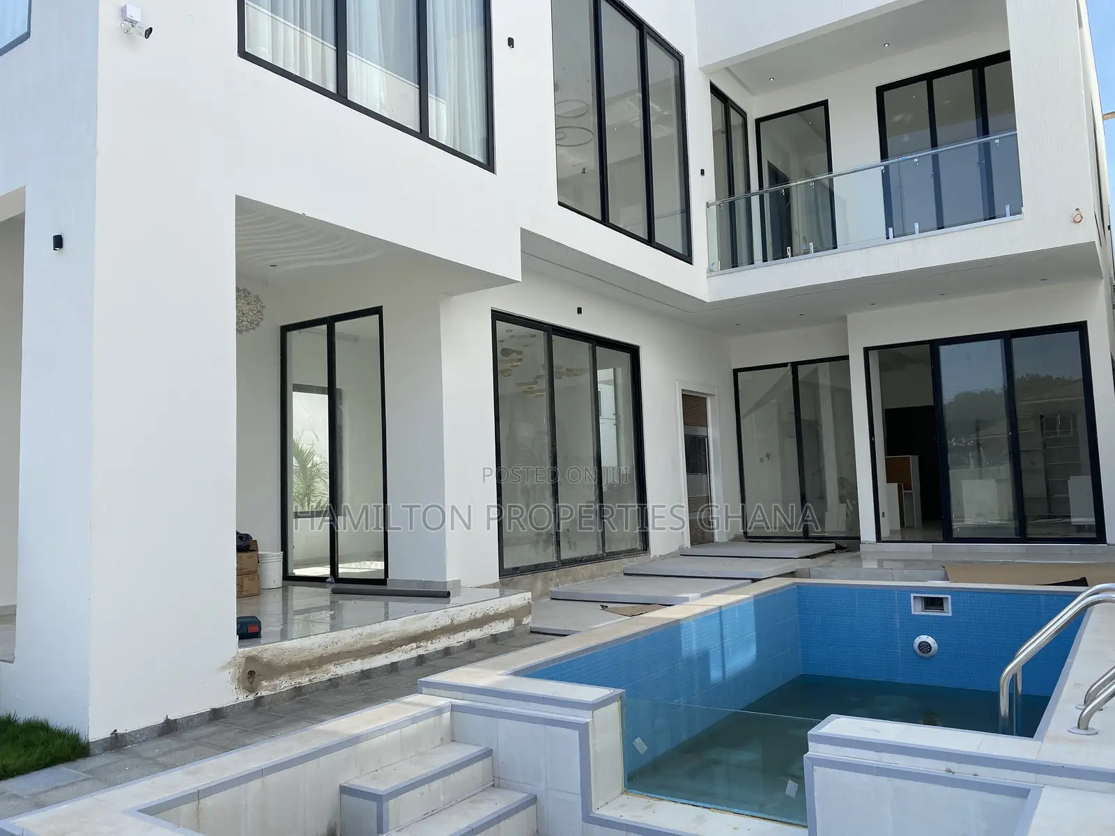 4bdrm Mansion in East Legon 69, Adjiriganor for sale